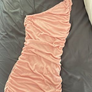 light pink one shoulder mini dress, size M